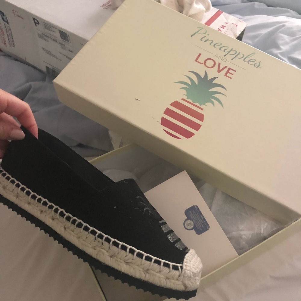 Pinapples and love